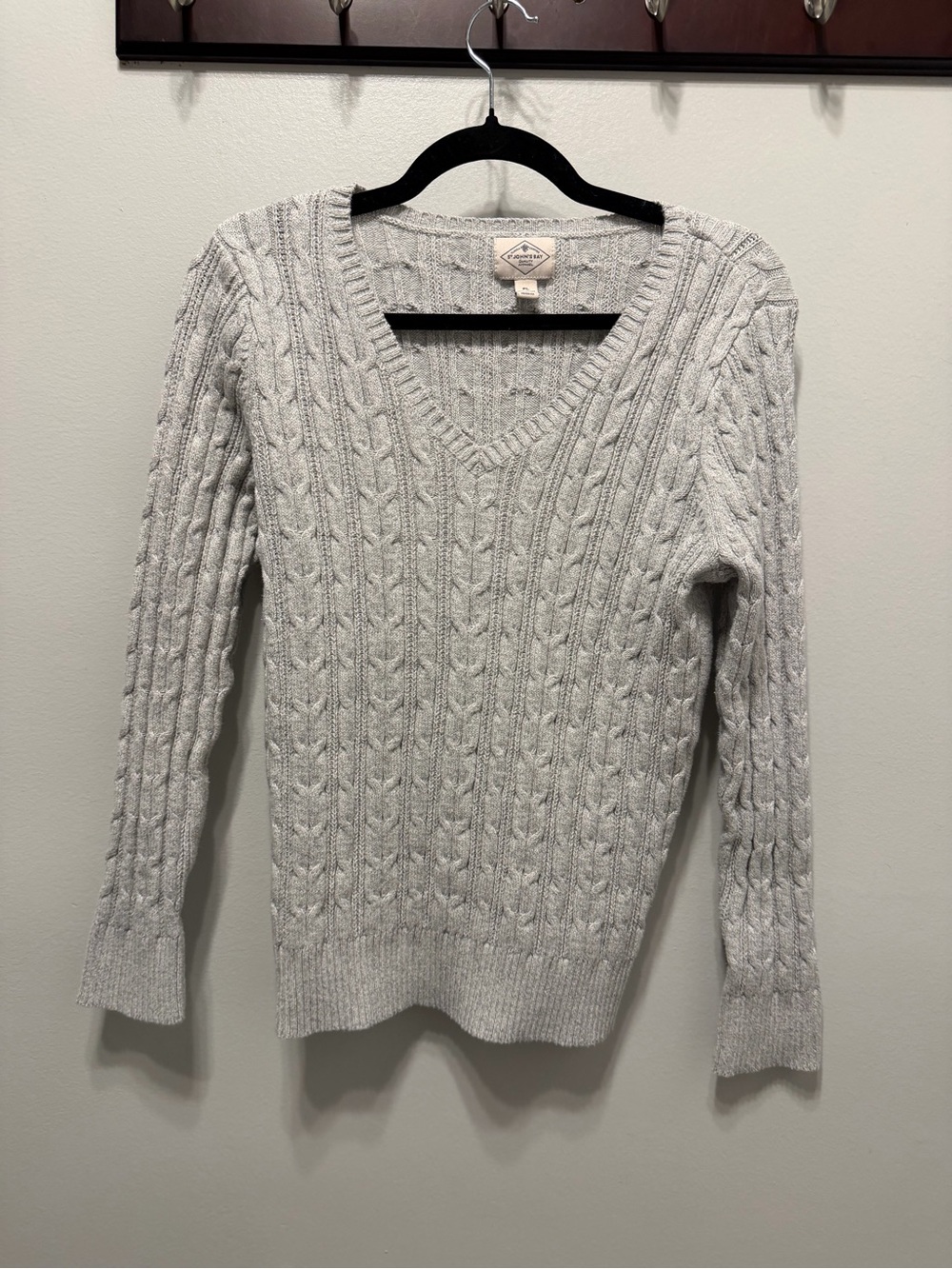 St. John's Bay Light Gray Cable Knit V-Neck Sweater